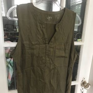 Loft olive green tank with front pockets